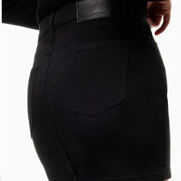 NWT Aritzia Denim Forum Cowgirl Black Micro Skirt - Picture 4 of 14